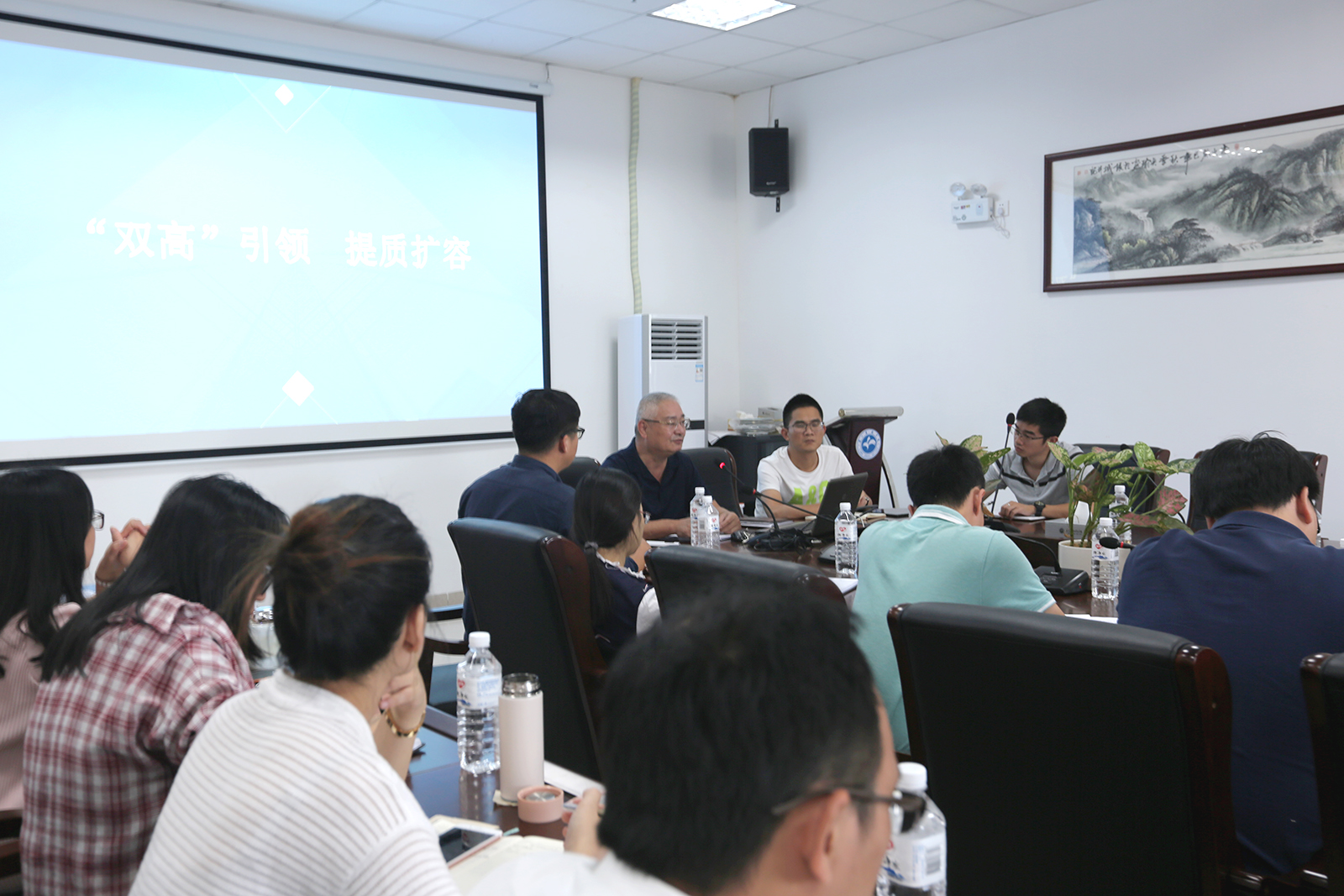 LONG4549.JPG LONG4549.JPG