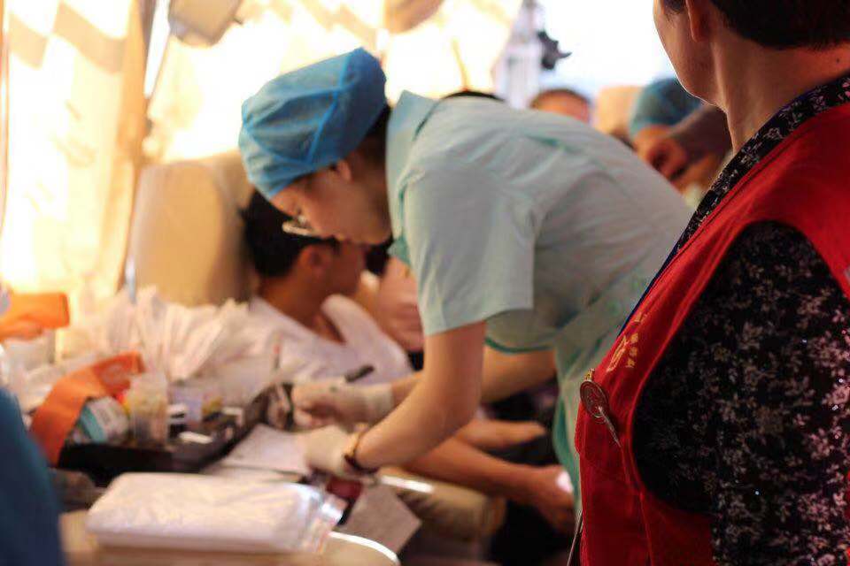 2.活动现场.jpg 2.活动现场.jpg