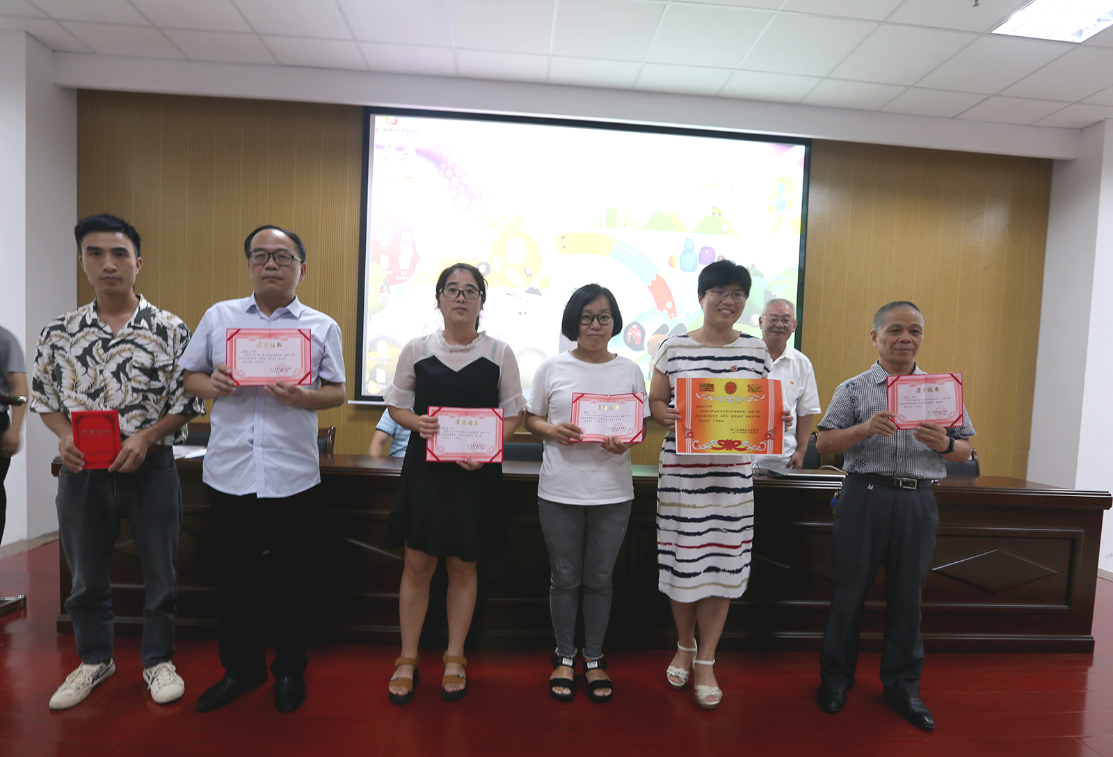 LONG2616.JPG LONG2616.JPG